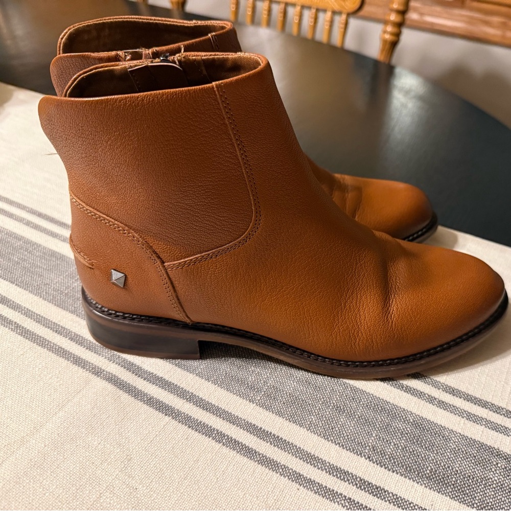 Franco Sarto leather Marcus booties, size 8